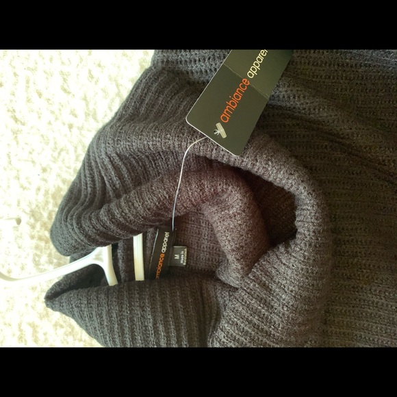 NWT Black Balloon Sleeve Sweater - Fashion Nova - Picture 3 of 3